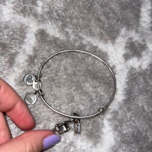 Graduation cap alex and ani